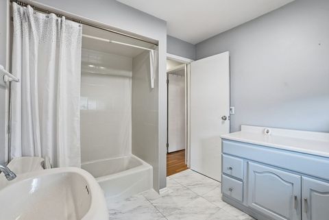 Tiny photo for 18833 Park Avenue, Lansing, IL 60438 (MLS # 12641776)