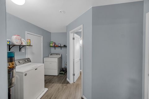 Tiny photo for 555 W Brookmont Boulevard W, Bradley, IL 60915 (MLS # 12479547)