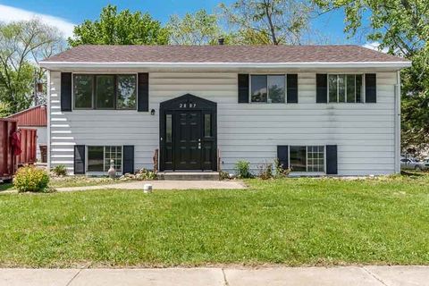 2807 COLORADO Avenue Rockford IL 61109