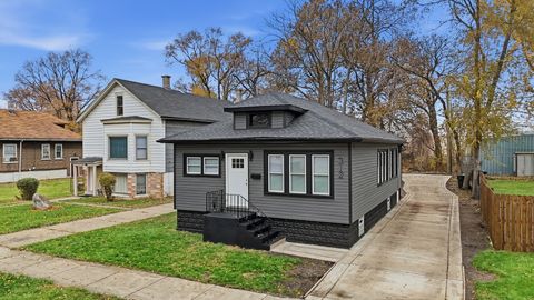 Tiny photo for 312 E 136th Street, Chicago, IL 60827 (MLS # 12523070)