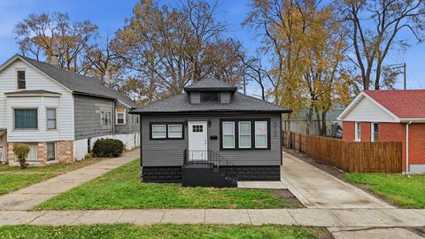 Tiny photo for 312 E 136th Street, Chicago, IL 60827 (MLS # 12523070)