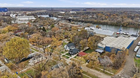 Tiny photo for 312 E 136th Street, Chicago, IL 60827 (MLS # 12523070)