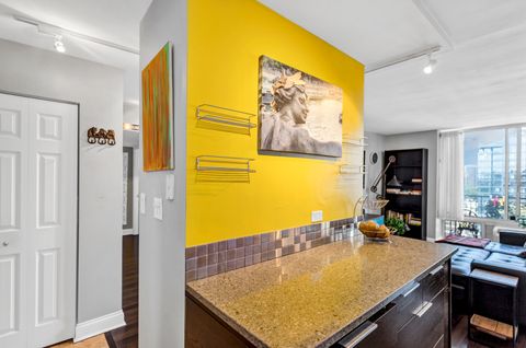 Tiny photo for 450 W Briar Place #13G, Chicago, IL 60657 (MLS # 12513353)