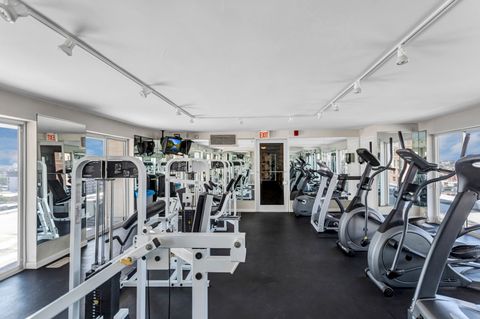 Tiny photo for 450 W Briar Place #13G, Chicago, IL 60657 (MLS # 12513353)