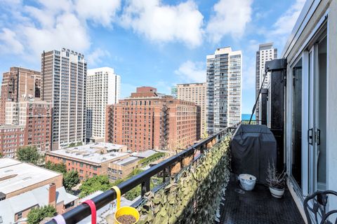 Tiny photo for 450 W Briar Place #13G, Chicago, IL 60657 (MLS # 12513353)