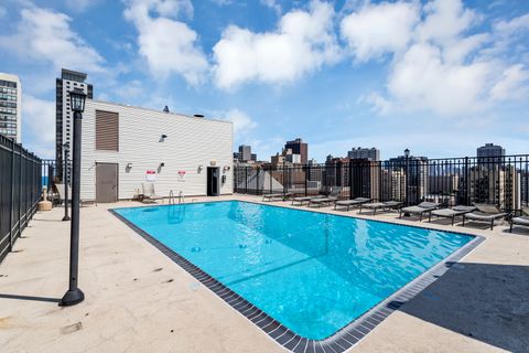 Tiny photo for 450 W Briar Place #13G, Chicago, IL 60657 (MLS # 12513353)