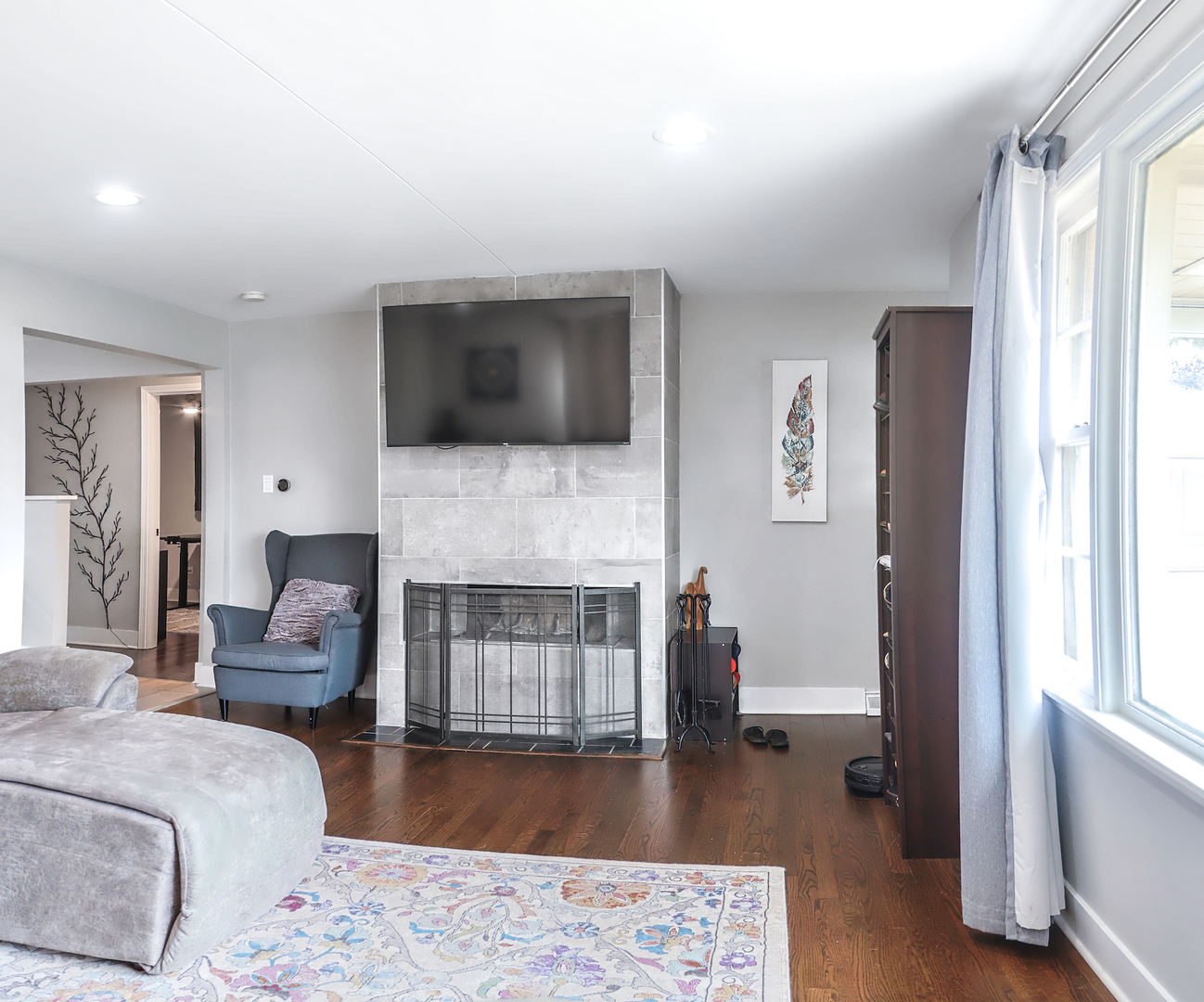 227 N Butterfield Road