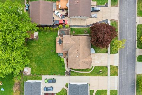 Tiny photo for Schaumburg, IL 60193 (MLS # 12638876)