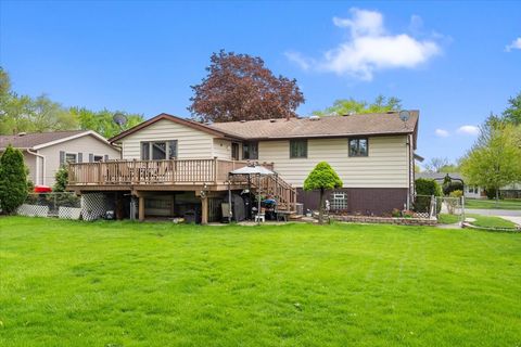 Tiny photo for Schaumburg, IL 60193 (MLS # 12638876)