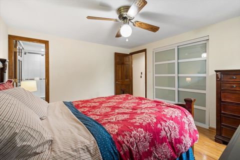 Tiny photo for Schaumburg, IL 60193 (MLS # 12638876)