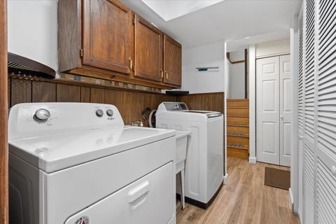 Tiny photo for Schaumburg, IL 60193 (MLS # 12638876)