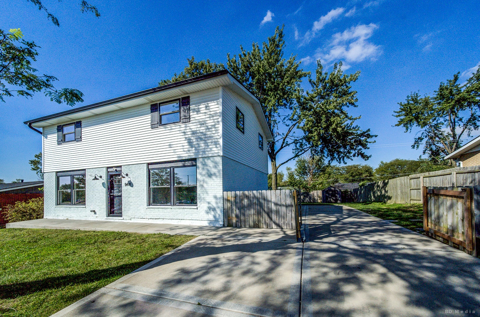 9416 Magnolia Avenue