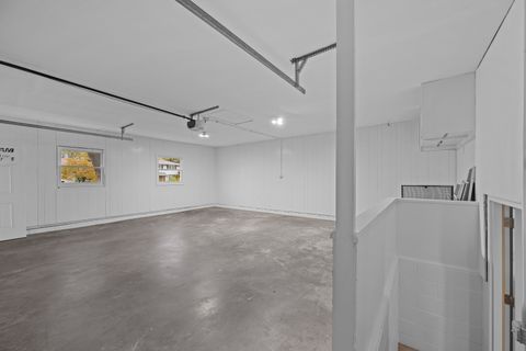 Tiny photo for 4029 Denniston Court, Bettendorf, IA 52722 (MLS # 12548503)