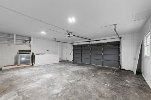 Tiny photo for 4029 Denniston Court, Bettendorf, IA 52722 (MLS # 12548503)