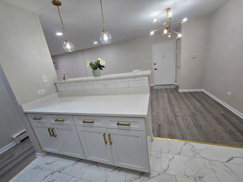 Tiny photo for 984 Crabapple Drive #102, Prospect Heights, IL 60070 (MLS # 12525331)