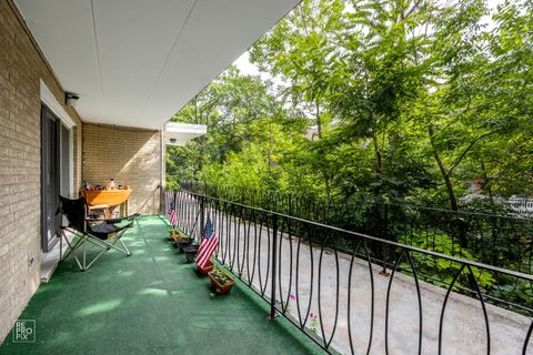 Tiny photo for 8604 W 95 Place #102, Hickory Hills, IL 60457 (MLS # 12479884)