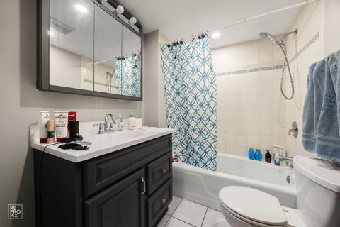 Tiny photo for 8604 W 95 Place #102, Hickory Hills, IL 60457 (MLS # 12479884)