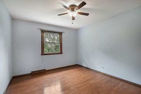 Tiny photo for Libertyville, IL 60048 (MLS # 12668170)
