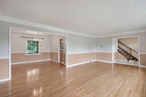 Tiny photo for Libertyville, IL 60048 (MLS # 12668170)