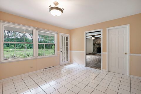 Tiny photo for Libertyville, IL 60048 (MLS # 12668170)