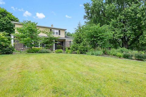 Tiny photo for Libertyville, IL 60048 (MLS # 12668170)