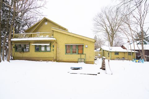 Tiny photo for 102 E Fuller Street, Freeport, IL 61032 (MLS # 12450074)