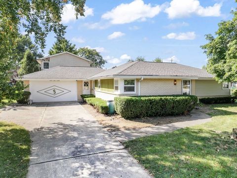 1000 W Eva Lane Mount Prospect IL 60056