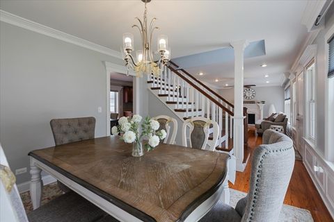 Tiny photo for 927 S CHARLOTTE Street, Lombard, IL 60148 (MLS # 12460486)