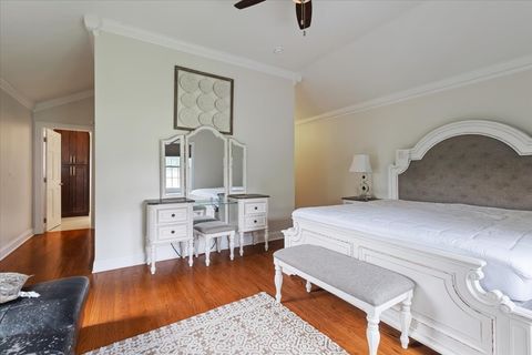 Tiny photo for 927 S CHARLOTTE Street, Lombard, IL 60148 (MLS # 12460486)