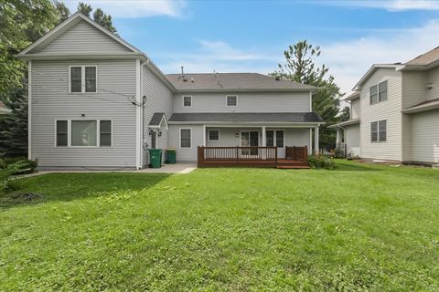 Tiny photo for 927 S CHARLOTTE Street, Lombard, IL 60148 (MLS # 12460486)