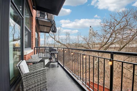 Tiny photo for 2323 W Pershing Road #228, Chicago, IL 60609 (MLS # 12647307)