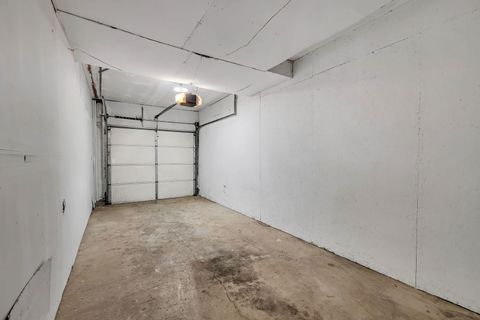 Tiny photo for 1113 Gael Drive #B, Joliet, IL 60435 (MLS # 12602475)