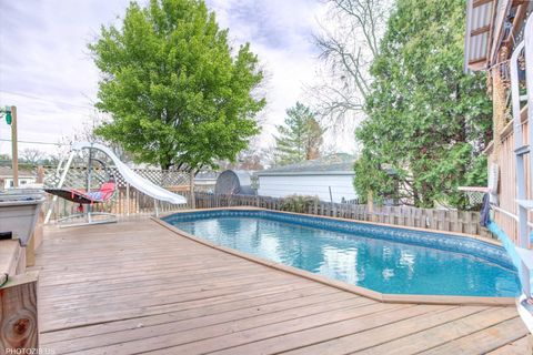 Tiny photo for 21314 Highland Drive, Lake Zurich, IL 60047 (MLS # 12522613)