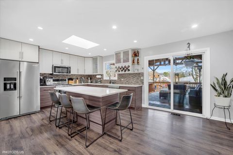 Tiny photo for 21314 Highland Drive, Lake Zurich, IL 60047 (MLS # 12522613)