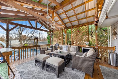 Tiny photo for 21314 Highland Drive, Lake Zurich, IL 60047 (MLS # 12522613)