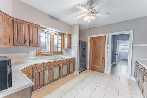 Tiny photo for 2246 Clinton Avenue, Berwyn, IL 60402 (MLS # 12548296)
