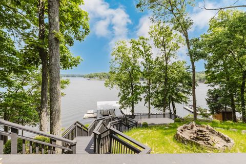 Tiny photo for 12225 Pebble Point Road, Marion, IL 62959 (MLS # 12584108)