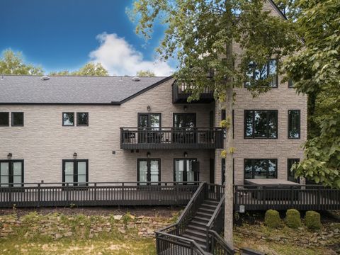 Photo of 12225 Pebble Point Road, Marion, IL 62959 (MLS # 12584108)