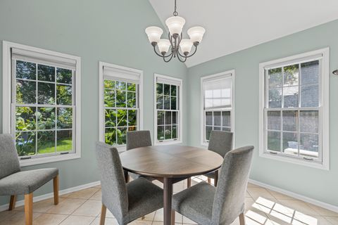 Tiny photo for 4829 Kings Way West Way, Gurnee, IL 60031 (MLS # 12456349)