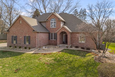 Tiny photo for 1390 Old Freeport Place, Bettendorf, IA 52722 (MLS # 12587387)