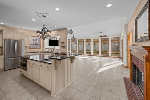 Tiny photo for 1390 Old Freeport Place, Bettendorf, IA 52722 (MLS # 12587387)