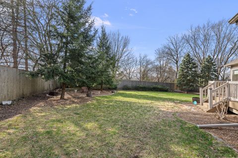 Tiny photo for 1390 Old Freeport Place, Bettendorf, IA 52722 (MLS # 12587387)