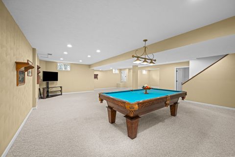 Tiny photo for 1390 Old Freeport Place, Bettendorf, IA 52722 (MLS # 12587387)