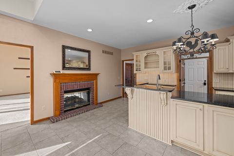 Tiny photo for 1390 Old Freeport Place, Bettendorf, IA 52722 (MLS # 12587387)