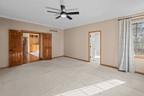Tiny photo for 1390 Old Freeport Place, Bettendorf, IA 52722 (MLS # 12587387)