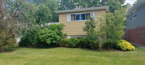 A home in Mount Prospect