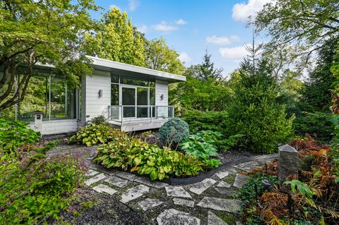 Tiny photo for 9000 W Forest Glen Boulevard, Palos Park, IL 60464 (MLS # 12486160)