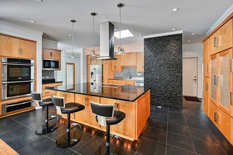 Tiny photo for 9000 W Forest Glen Boulevard, Palos Park, IL 60464 (MLS # 12486160)