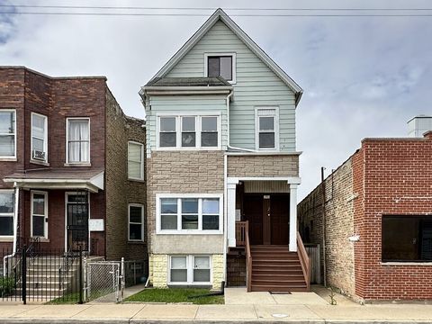3532 N Elston Avenue 3 Chicago IL 60618