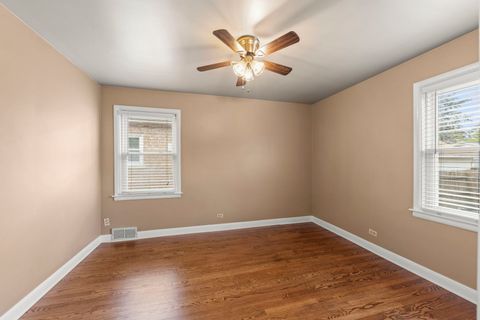 Tiny photo for 10023 S Fairfield Avenue, Chicago, IL 60655 (MLS # 12543272)